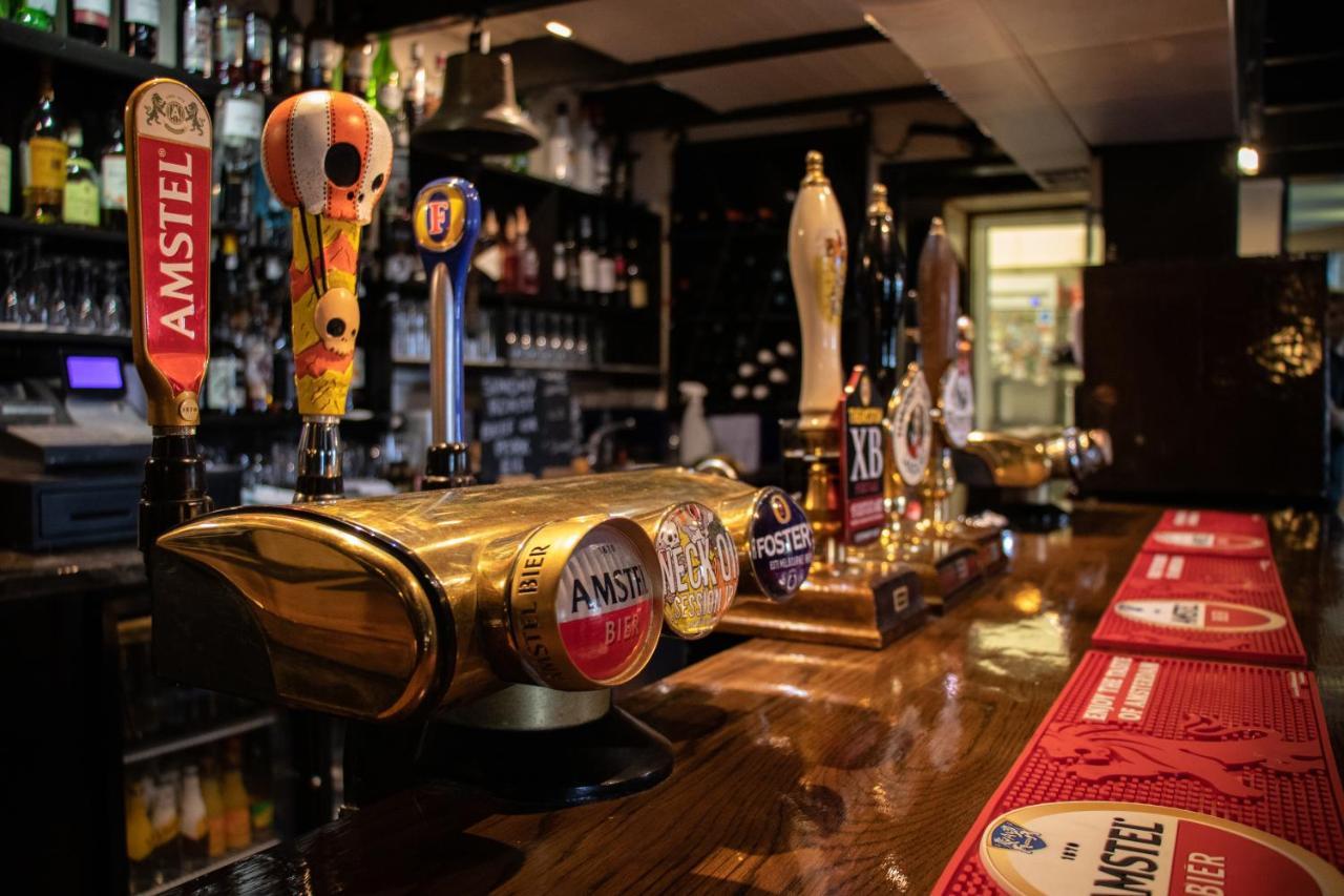 The Fox & Hounds Inn & Camping Pods 4* Danby