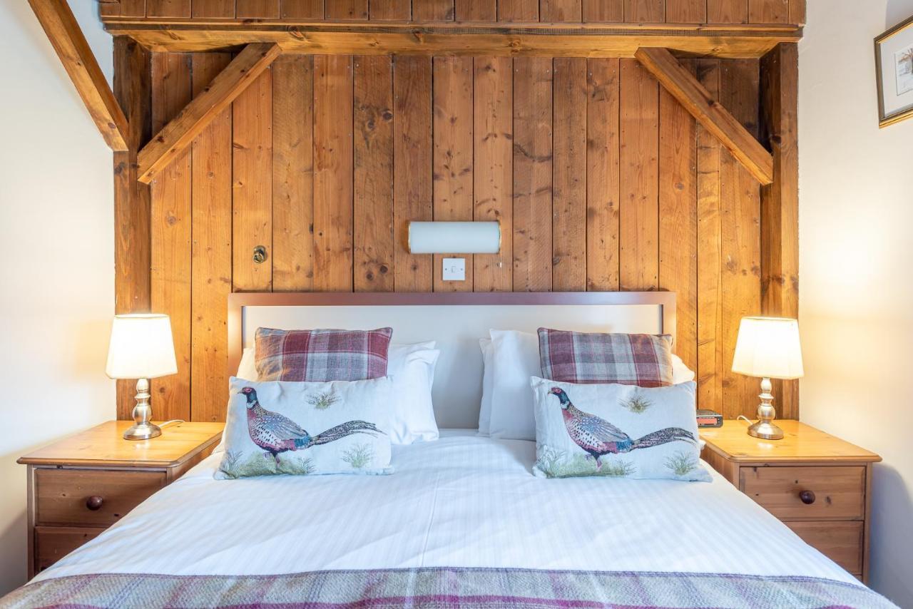 Locanda The Fox & Hounds & Pods Danby